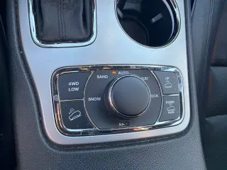 Jeep Grand Cherokee 2019 4x4 Overland 4 puertas SUV