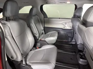2021 Toyota Sienna