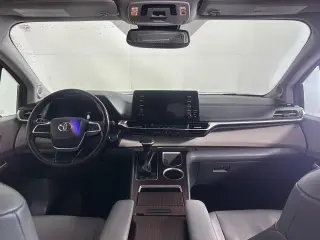 2021 Toyota Sienna