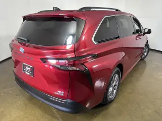 2021 Toyota Sienna