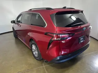 2021 Toyota Sienna
