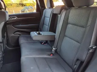 Jeep Grand Cherokee 2019 4x4 Laredo 4dr SUV