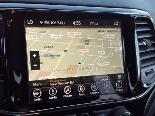 Jeep Grand Cherokee 2019 4x4 Laredo 4dr SUV