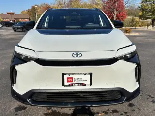 2024 Toyota bZ4X