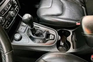 Jeep Cherokee 2019 4x4 Limited 4dr SUV