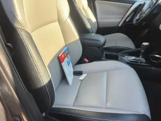 2016 Toyota RAV4 Hybrid