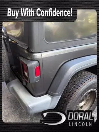 Jeep Wrangler Unlimited 2018 4x4 Deportivo 4dr SUV (lanzamiento a mitad de año)