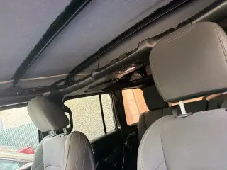 Jeep Wrangler Unlimited 2018 4x4 Deportivo 4dr SUV (lanzamiento a mitad de año)