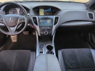 Acura TLX 2019 V6 4dr Sedán con Tecnología y Paquete A-SPEC (Interior Rojo)
