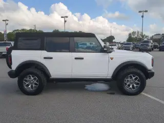 Ford Bronco 2023 4x4 Badlands Advanced 4dr SUV