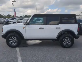 Ford Bronco 2023 4x4 Badlands Advanced 4dr SUV