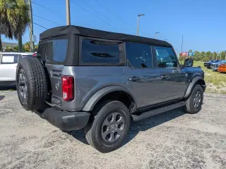 Ford Bronco 2023 4x4 Base 4dr SUV