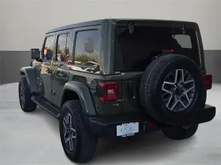 Jeep Wrangler 2024 4x4 Sahara 4dr SUV