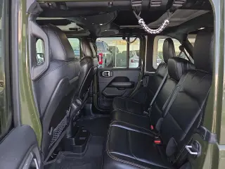 Jeep Wrangler 2024 4x4 Sahara 4dr SUV