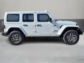 Jeep Wrangler 2026 4x4 Sahara 4dr SUV