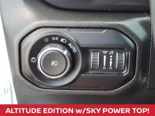 Jeep Wrangler Unlimited 2022 4x4 Sahara 4dr SUV