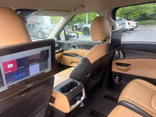 Kia Carnival 2023 LX 4dr Mini-Van