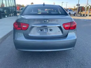 Hyundai ELANTRA 2010 GLS 4dr Sedán