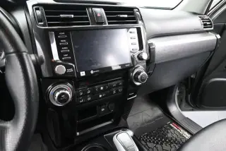 Toyota 4Runner 2021 4x4 TRD Pro SUV de 4 puertas