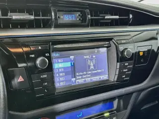Toyota Corolla 2015 S Sedán 4 puertas