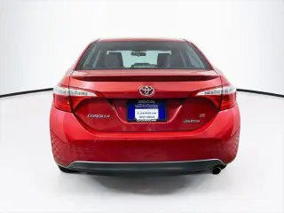 Toyota Corolla 2015 S Sedán 4 puertas