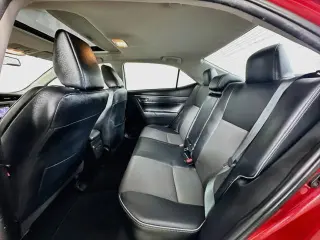 Toyota Corolla 2015 S Sedán 4 puertas