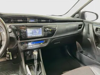 Toyota Corolla 2015 S Sedán 4 puertas