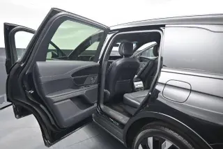 Lincoln Nautilus 2024 AWD Reserve 4dr SUV