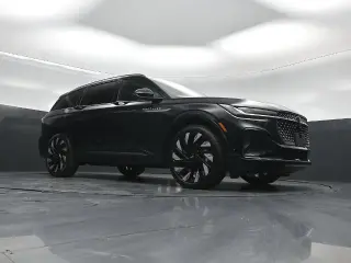Lincoln Nautilus 2024 AWD Reserve 4dr SUV