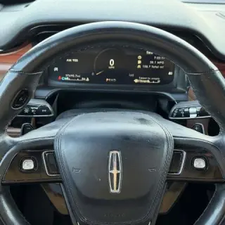 Lincoln Aviator 2023 AWD Reserve 4dr SUV