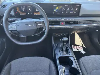 Kia K4 2025 LXS 4dr Sedán