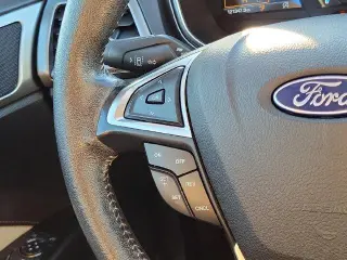 Ford Fusion 2020 SE Sedán 4 puertas