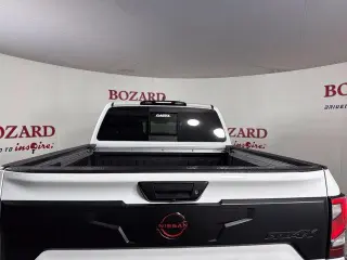 Nissan Titan 2024 4x4 PRO-4X 4dr Crew Cab 5.6 ft. SB