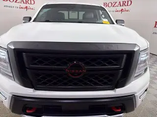 Nissan Titan 2024 4x4 PRO-4X 4dr Crew Cab 5.6 ft. SB