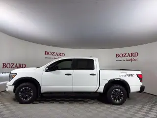 Nissan Titan 2024 4x4 PRO-4X 4dr Crew Cab 5.6 ft. SB