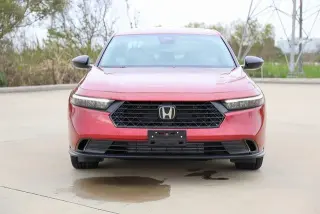 Honda Accord 2025 SE Sedán 4 puertas