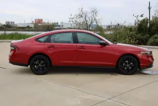 Honda Accord 2025 SE Sedán 4 puertas