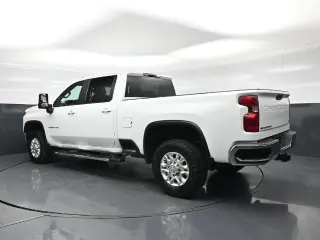 Chevrolet Silverado 2500HD 2023 4x4 LT 4dr Crew Cab SB