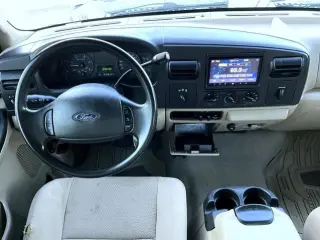 Ford F-250 Super Duty 2005 4 puertas Cabina de Tripulación XLT 4x4 LB
