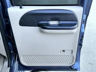 Ford F-250 Super Duty 2005 4 puertas Cabina de Tripulación XLT 4x4 LB