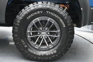 Ford F-150 2019 4x4 Raptor 4dr SuperCrew con motor 5.5 ft. SB