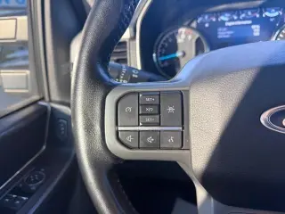 Ford F-150 2022 4x4 XLT 4dr SuperCrew con cabina de 5.5 metros de longitud SB