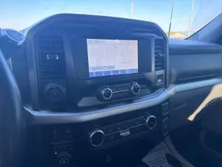 Ford F-150 2022 4x4 XLT 4dr SuperCrew con cabina de 5.5 metros de longitud SB