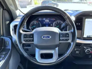 Ford F-150 2021 4x4 XLT 4dr SuperCrew 5.5 ft. SB