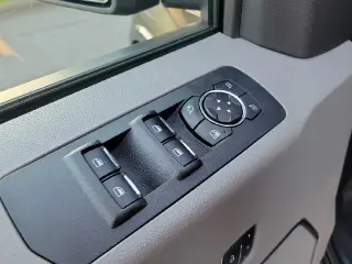 Ford F-150 2018 4x2 Lariat 4dr SuperCrew 5.5 ft. SB
