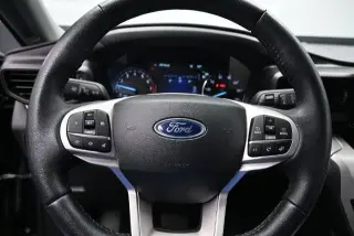 Ford Explorer 2023 XLT SUV de 4 puertas