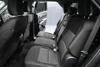 Ford Explorer 2023 XLT SUV de 4 puertas