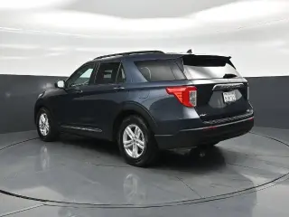 Ford Explorer 2023 XLT SUV de 4 puertas