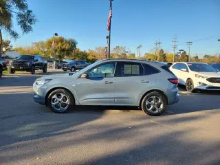 Ford Escape 2023 AWD ST-Line 4dr SUV