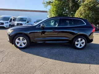 Volvo XC60 2022 AWD B5 Momentum 4dr SUV